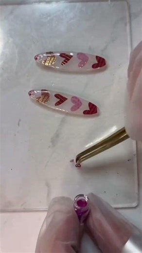 Sticker uv resin earrings #diy #resinart #earrings #sticker #resinjewelry #resinearrings