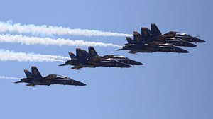 Blue Angels dash across New Orleans skies, thrill residents
