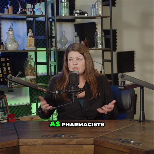 How is technology like #AI 🤖and wearables changing the landscape of pharmacy? This week’s #RxReport gets into the details of how tech is changing the landscape for the future of the profession https://ow.ly/OiWK50XfEEL | American Pharmacists Association