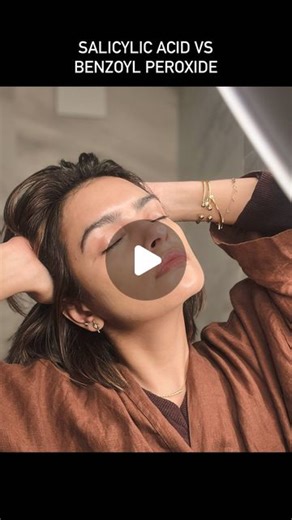 Shraddha Singh on Instagram: "In simple words Salicylic acid is great for treating blackheads and whiteheads as it exfoliates the skin and unclogs pores. Benzoyl peroxide is more effective for killing bacteria that causes acne, making it better for inflammatory acne like red pimples and pustules."