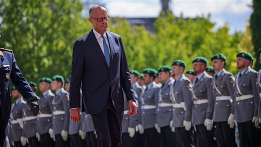 German trade suffers amid falling exports