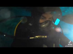 I stumble upon air pockets, and it made this cave dive extra exciting! 👀