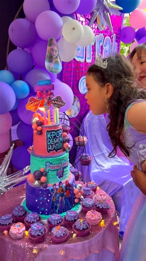 Aiz Francis on Reels