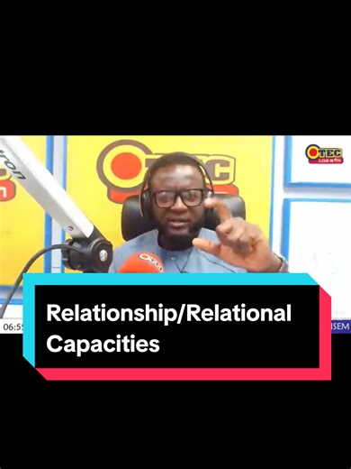 Maximizing Relational Capacities for Resource Mobilization in Entrepreneurship