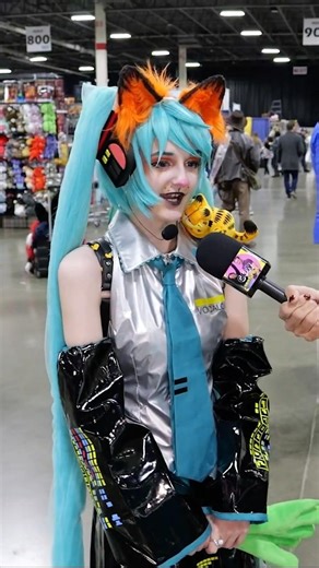 Guessing Game: Guess the Cost of Cosplay! Miku, Princess Bubblegum, Mysterio, and Glinda