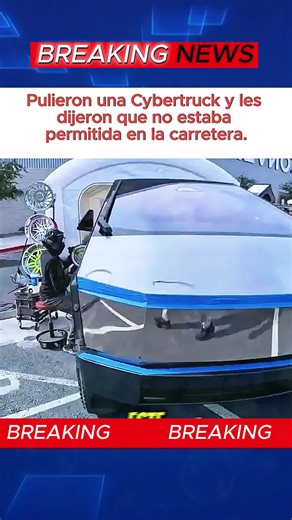 Un Cybertruck convertido en espejo que sorprendió a todos en la calle #Cybertruck #Tesla #CocheModificado #Viral #Impactante