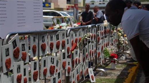 Honoring the victims of Jet Set nightclubs roof collapse, 1 year later