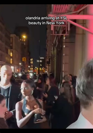 The It Girl Arrives at New York Fashion Week