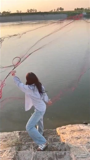 How To Throw Cast The Net #fishingvideo #fishing #fishingtips #catchingfish #fishingline