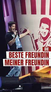 Die beste Freundin meiner Freundin 👀😂 #comedydeutschland #comedyliveshow #humor #funny #lustig #comedy #lustiges #christall #deutschland 📸 Robert Maschke | Chris Tall
