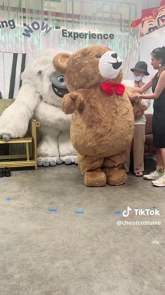 How to Wear an Inflatable Brown Bear Mascot? BTS of our Brand New Costume