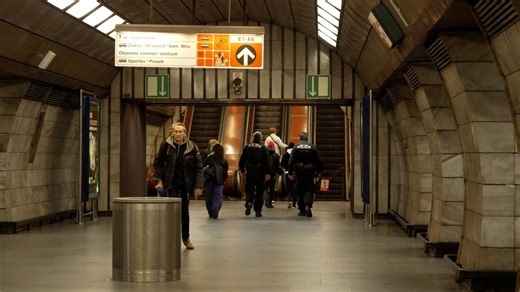 Stanice metra Flora se od února na deset měsíců zavře. Nahlédli jsme do veřejnosti nepřístupných prostor  - Novinky