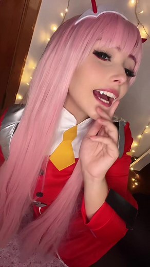 Darling in the Franxx Zero Two Cosplay Showcase