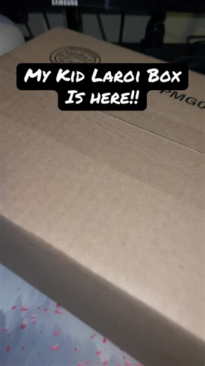 Unboxing The Kid Laroi's Album Box