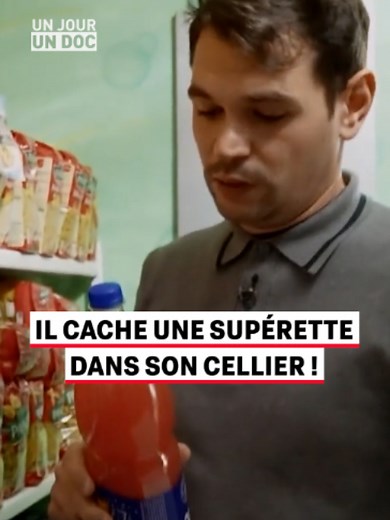 Pour faire des économies, Ange et sa famille achètent en gros et stockent le surplus pour ne jamais manquer de rien ! « Entre système D et bons plans : ils sont les rois des économies » 📺 #UnJourUnDoc, tous les jours à partir de 13:40 sur M6 #sinformersurtiktok