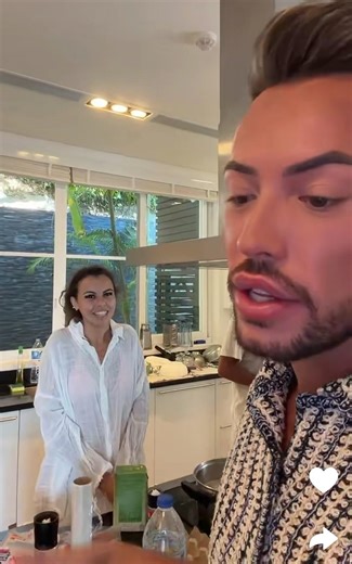 Listen to what Benoit is going to say 😭🤭 #queenhouse #benoitchevalier #shortfrance