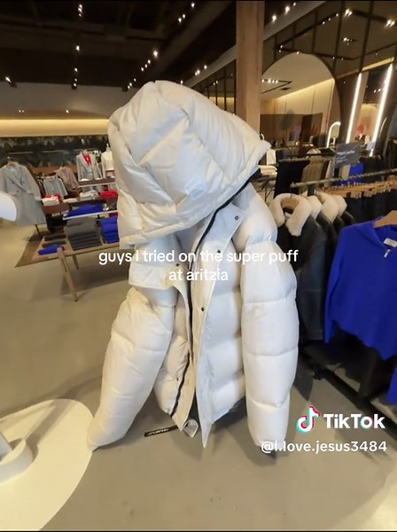 Exploring the Super Puff Jacket at Aritzia