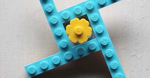 Easy LEGO Fidget Spinner Toy Instructions!