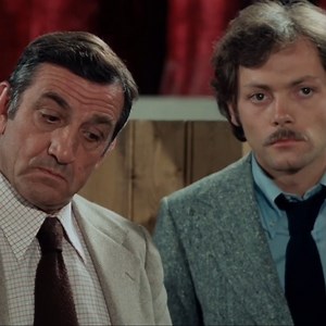 Adieu Poulet (1975) - Vous voyez près de la porte ces deux tas de muscles ? | Ma musique française