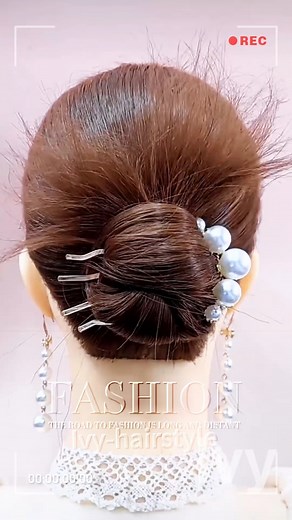 43K views · 126 reactions | 2025 Elegant Hair Clip Updos – Easy Styles for Women #updo #hairstyle | Ivy hairclips | Facebook