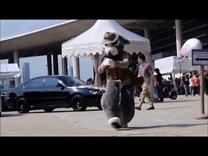 CAT SHIT ONE (Packy) @ EOY2013 Singapore