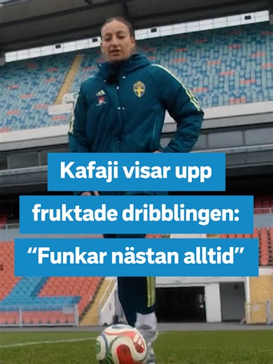 Tror du vi får se finten i VM-kvalet? 👀 Rosa Kafaji snittar näst flest lyckade dribblingar i den engelska ligan. ⚽ Inför match mot Danmark i VM-kvalet visar mittfältaren upp vilken dribbling som är hennes favorit. ⚽ Matchen sänds på SVT2 och SVT Play med sändningsstart klockan 18.30 och avspark 19.00. Läs mer i SVT Sports app! #fotboll #swewnt #svtsport #svtplay#foruyou