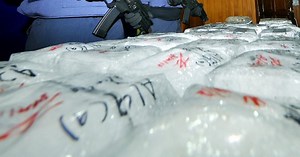 Men nabbed at two Sabah airports in attempt to smuggle syabu worth RM1.67mil [NSTTV] | New Straits Times