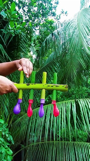 Creative Bamboo & Balloon Craft! 🎋🎈 #DIY #BambooCraft #HandmadeToy #CreativeCraft #BalloonA #Shorts
