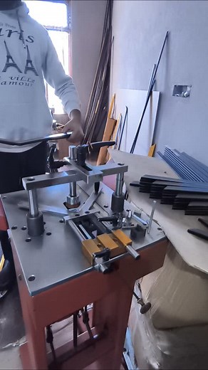 Photo frame making machine #reels #parasharphotoframing #photoframing #photoframe #pictureframe #photo #picture #photoframes #photoframemaking #photoframegifts #framecutters #framepinner #framework #frames #framing #framejoint #framecutting #frame #framecuttingmachine | Parashar Photo Framing And Art Gallery | Facebook