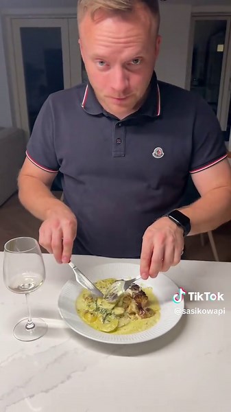 Opskrift: Laks i Fad med Kartofler og Pesto
