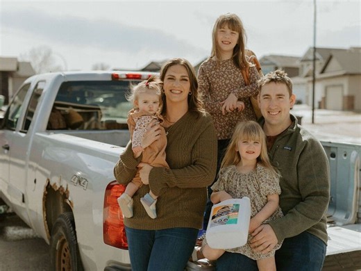 Reroute Saskatoon delivers donations and diverts waste from landfill