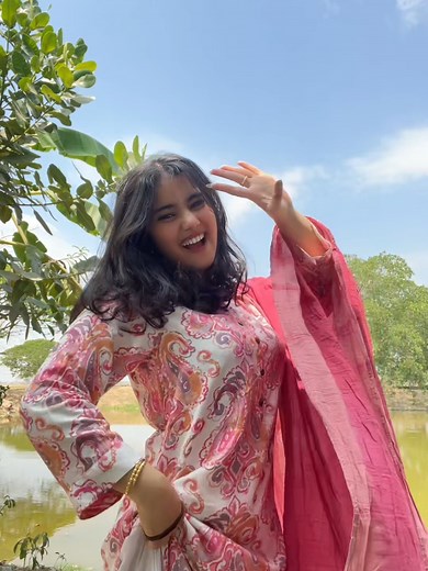 Pakistani Girls Showcase Their Adorable Charm