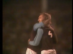 128K views · 1.2K reactions | 1st January 1972 First Division West Ham United v Manchester United Commentator : Brian Moore #WestHam #WHU #MUFC #ManUtd | Football in the 70s and 80s | Facebook