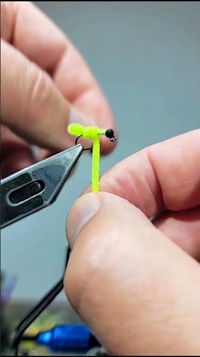 The Green Weenie: The EASIEST Inchworm Fly Pattern!