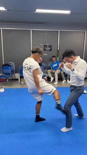 The Japanese Kickboxers have been bringing a different style of striking to ONE. I had to go and learn it from the source. They blend kyokushin karate with Kickboxing. Some fight Dutch style while others use a Muay Thai base. But no matter what it is, it’s devastating. Stabbing with the foot instead of slapping and calf kicks are just mean. As we get set for the biggest card of all time, what is your (new) favorite kick? 1. Mikazuki Geri / Stab kick 2. Calf kicks Can’t wait to see all these Japa