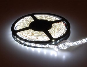 NEW PRODUCT – Cool White LED Waterproof Flexi-Strip 60 LED – (1 m)