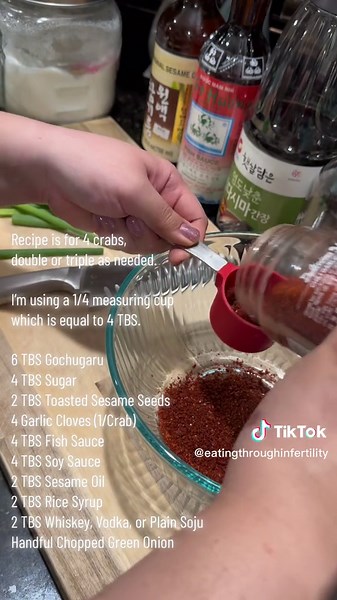 Cook With Me: Korean spicy raw marinated crabs recipe with blue crabs. #koreanfood #spicyrawmarinatedcrab #rawmarinatedcrab #cookwithme #bluecrabs