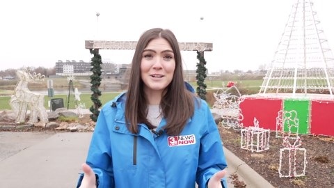 Santa arrives in La Vista this Sunday for holiday tree lighting and month-long Christmas festivities