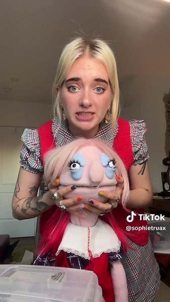 Creating 200 Hand Puppets from Scratch