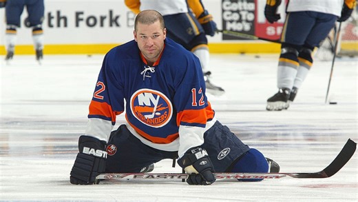 Ex-NHLer Chris Simon's Family Reveals His Death Was A Suicide, Cites Struggles With CTE