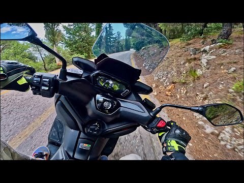Yamaha XMAX 300 2023 | MotoRaw 4K