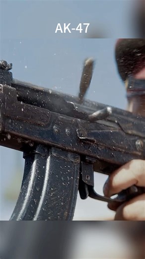 From the Soviet Union to the world: the rise of Kalashnikov. 🌍💥