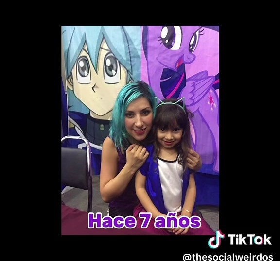 #mlp #mlpfandom #mlpg4 #g4 #maggievera #carlacastañeda #actrices #de #voz #doblaje #conve #convencion #twilight #twilligthsparkle #fluttershy #españollatino #vir #al #cosplay