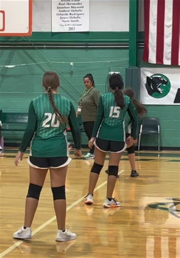#volleyball #setter #twin #bestfriends #67