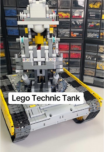 LEGO Technic Ping Pong Shooting Tank Build