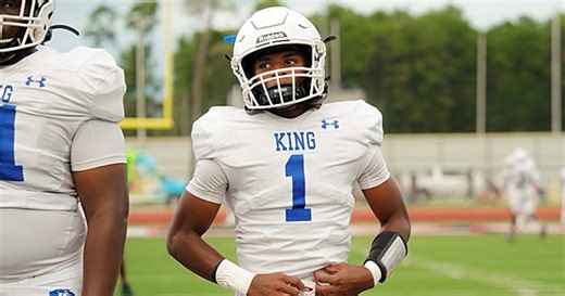Texas high school football star runs stunning wind-aided 9.88-second 100