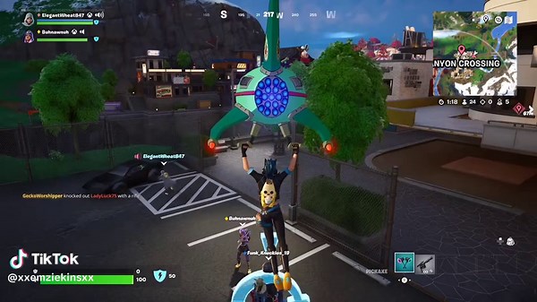 Zoomin' 🚀💙 @•Ɲøɛllɛ•♡ #fortnite #fortnitetrios #gamergirl #fyp