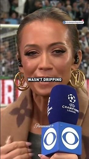 Kate Abdo used to work at Greggs?! 💪