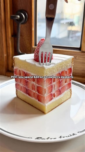 Best strawberry cake of my life 🍓 📍 Rafre fruit, Seochon #strawberry #cake #dessert #mukbang #tastetest | Catherine.desserts