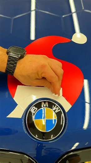 Santa Claus hat on BMW X7 🎅❄️ Turn your BMW X7 into a festive head-turner with a custom Santa hat hood graphic using vinyl wrap. This holiday styling tutorial shows a paint-safe, removable method that keeps your OEM finish protected while adding seasonal flair. Perfect for beginners, this garage-friendly mod uses simple tools and zero permanent changes. Would you rock a holiday hood graphic on your daily driver? 🎄✨ #BMWX7 #HolidayWrap #VinylWrap #CarWrapping #DIYCarMod #FestiveCar | X Emblem